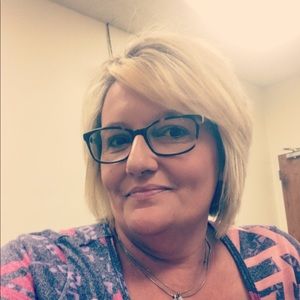 Meet your Posher, Dawn